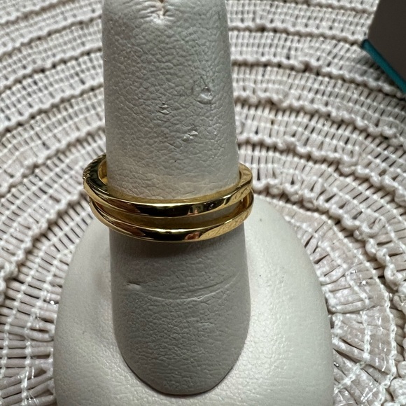 Nail ring size small CZ all around and it’s very different color is Brass gold. - Picture 5 of 5